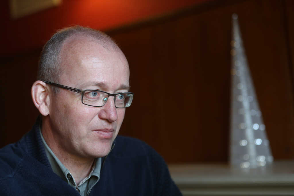 Ungváry Krisztián: „Magyarország, ha esetleg a lakosai megőrülnek, mert megőrjítették őket felelőtlen politikusok, és kiléptetik az Európai Unióból, akkor ez az ország egy második Trianont és Mohácsot fog elszenvedni.” (Fotó: Béli Balázs/Alfahír)