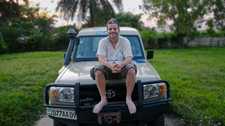 Hajdú D. András: „Egyszer csak visszafordultak ezek az emberek – és jó sokan voltak –. hogy: hát te ki a franc vagy, és mit fotózol itt!?”