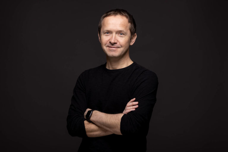 Pethő András — Földrengés a sötétben (Ep. 054)